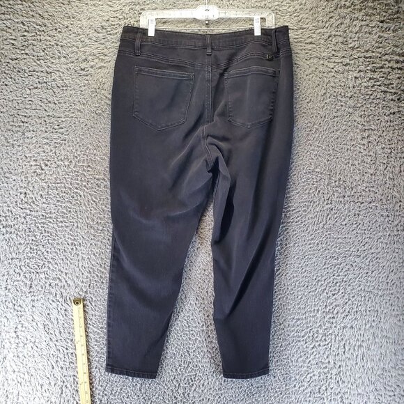 1822 Denim Jeans Womens 18W Black Tapered Leg Mid-Rise Stretchy Cotton Blend - Picture 11 of 12